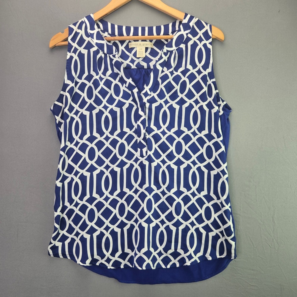 Hanna & Gracie Blouse Sleeveless Geometric Link Blue White Large Split Neck L